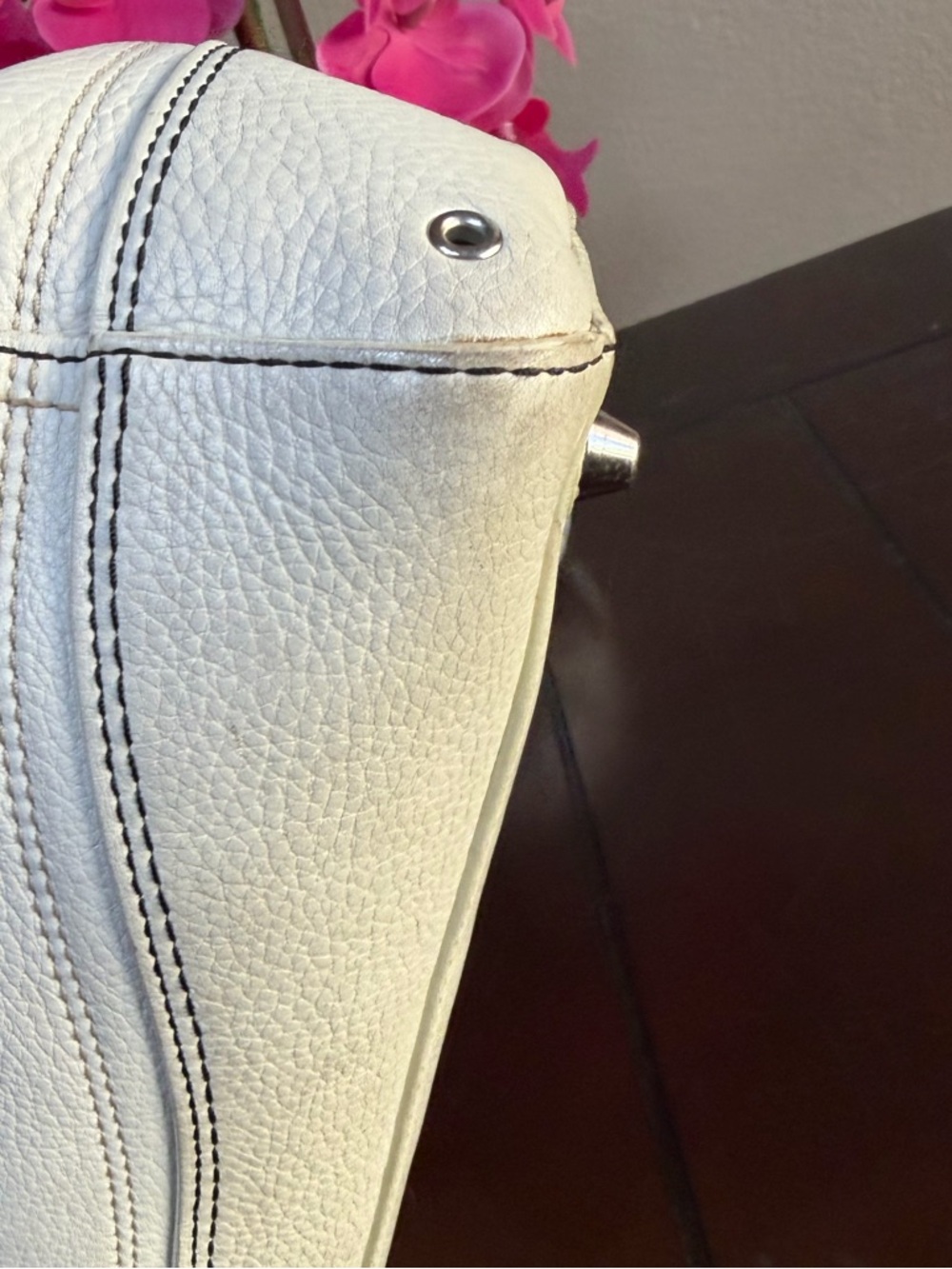Coach Hampton braided satchel in white and black pebble leather - Picture 16 of 16